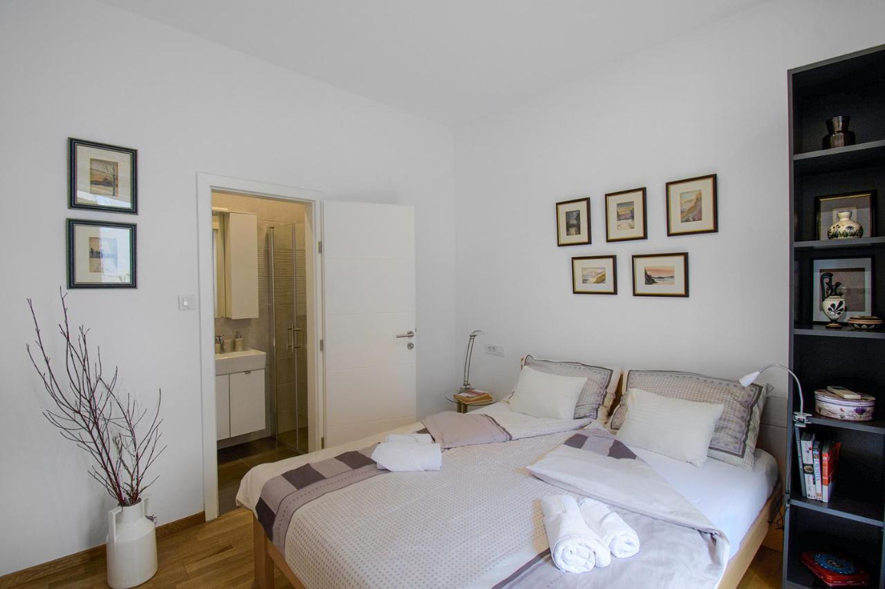 F9 And New F9 Apartment Zagreb Exterior photo